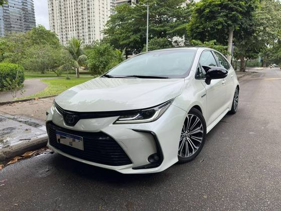 TOYOTA COROLLA 1.8 VVT-I HYBRID FLEX ALTIS PREMIUM CVT
